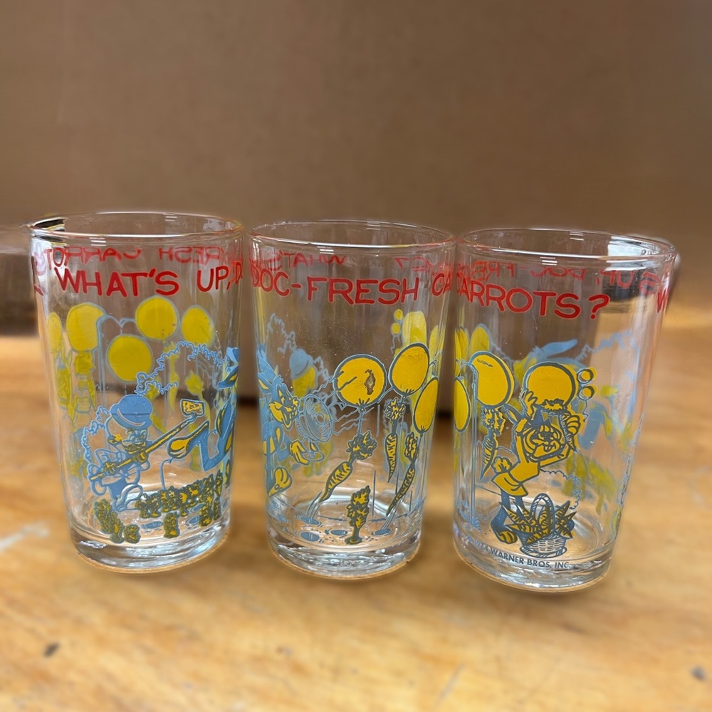 Vintage Looney Toons Glasses